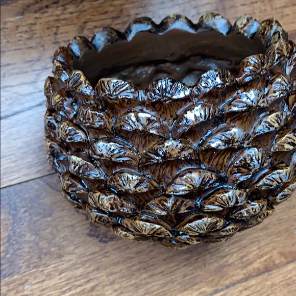 Yankee Candle Accents Yankee Candle Pine Cone Holiday Candle Holder